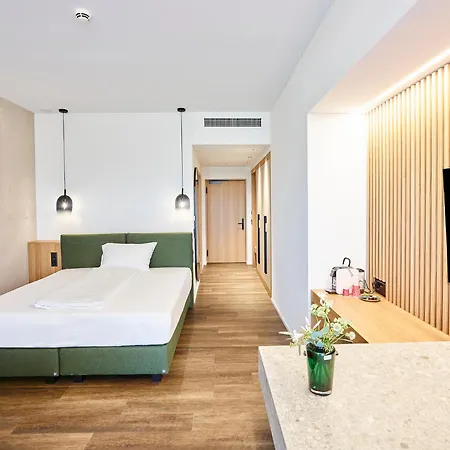 Von Rotz Self-check-in 3*