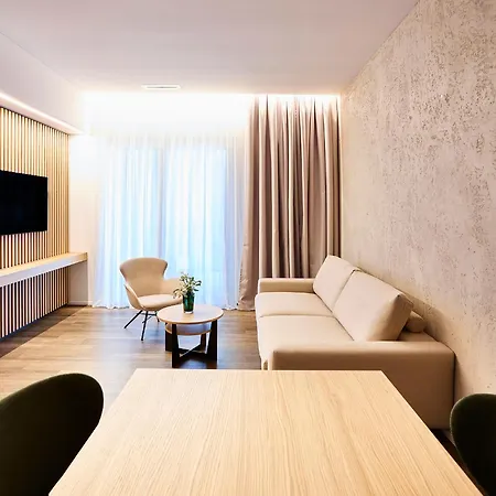 Von Rotz Self-check-in Hotel