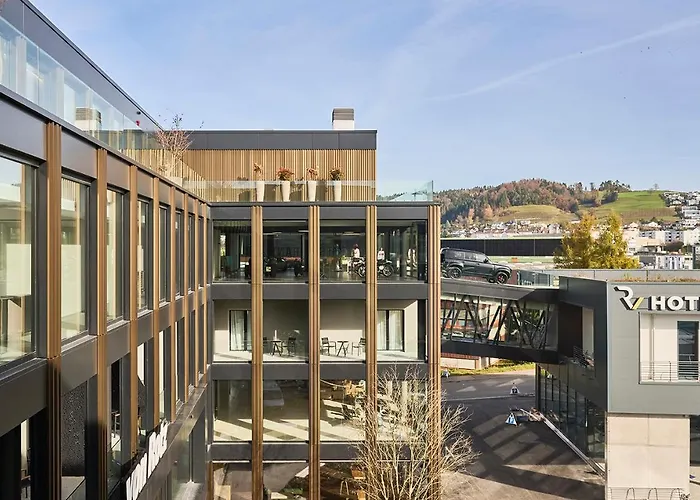 Von Rotz Self-check-in 3*