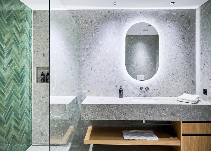 Von Rotz Self-check-in Hotel 3*