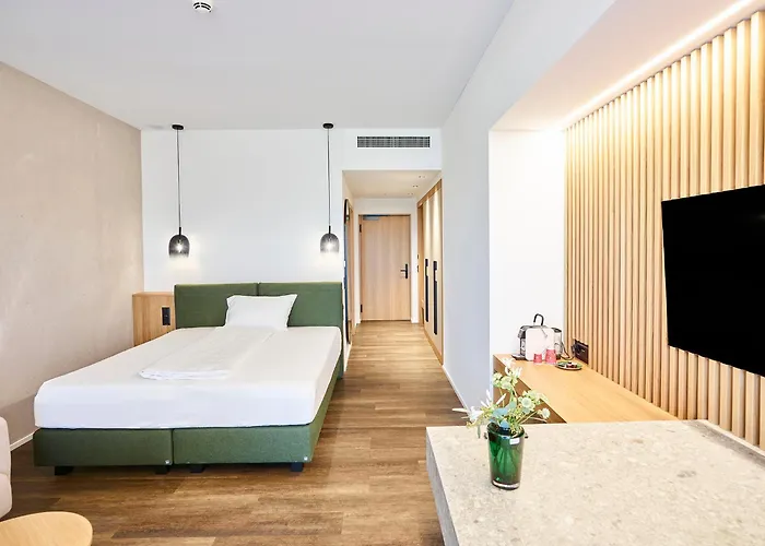 Von Rotz Self-check-in 3*