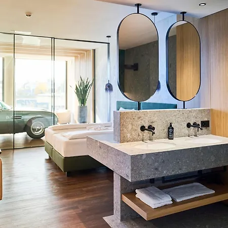 Von Rotz Self-check-in Hotel